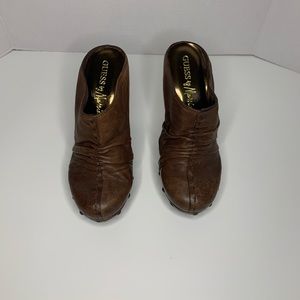 GUESS by Marciano Women's  Leather Clog Size 5.5